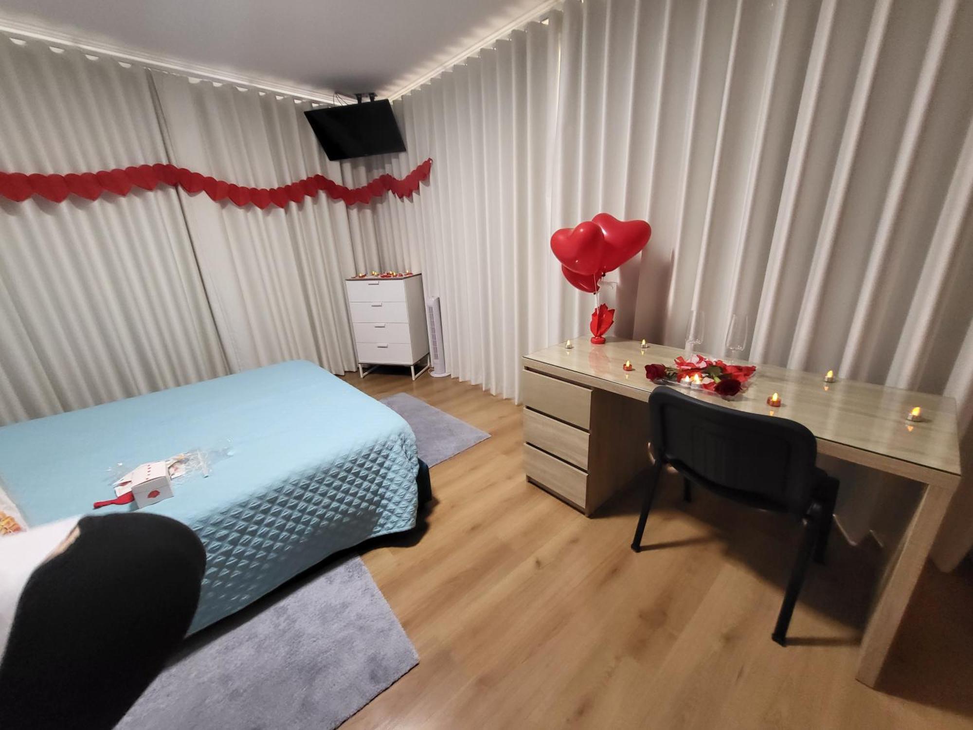 A Minha Alegre Casinha Apartment อาเวโร ภายนอก รูปภาพ